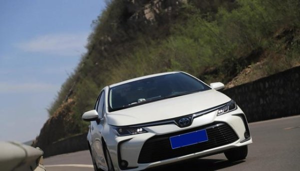 廣證策略 實測卡羅拉混動跑長途：一箱油竟能跑1023公里 老司機親授省油秘籍